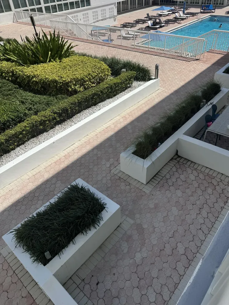 5401 Collins Avenue Miami Beach FL 33140