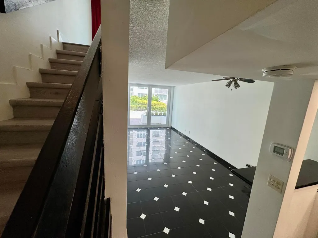 5401 Collins Avenue Miami Beach FL 33140