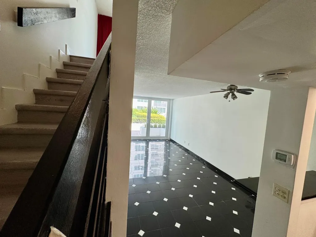 5401 Collins Avenue Miami Beach FL 33140