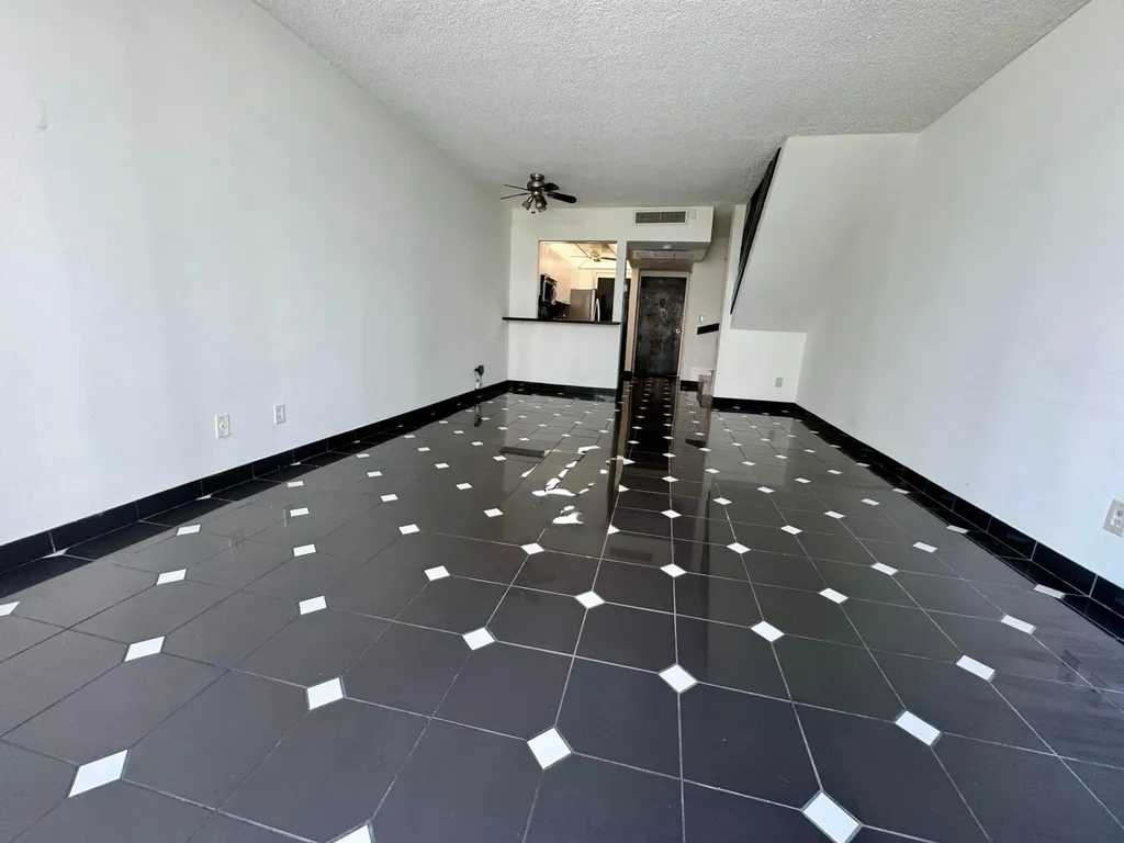 5401 Collins Avenue Miami Beach FL 33140