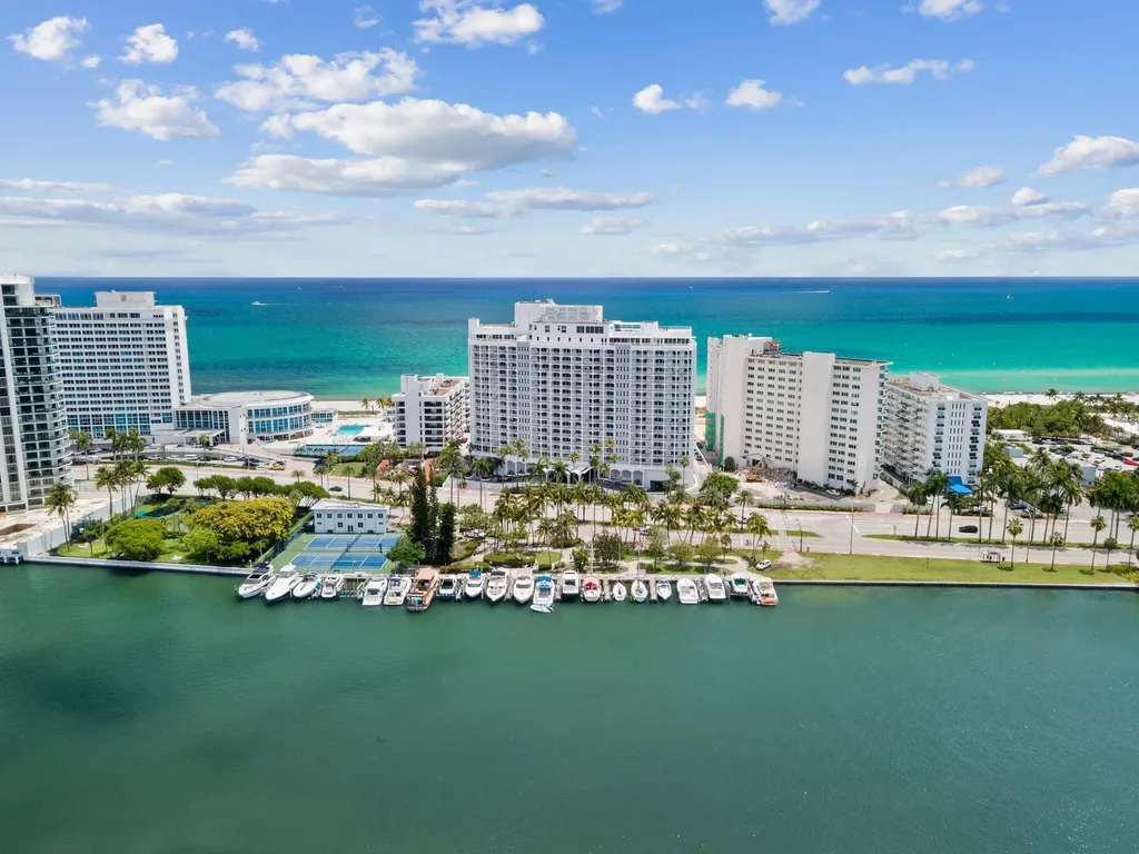 5401 Collins Avenue Miami Beach FL 33140