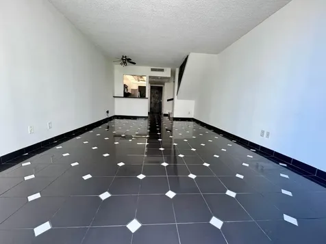 5401 Collins Avenue Miami Beach FL 33140