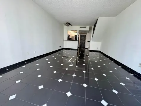 5401 Collins Avenue Miami Beach FL 33140