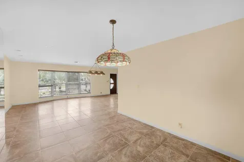 1915 NE 208th Terrace Miami FL 33179