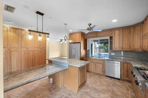 1915 NE 208th Terrace Miami FL 33179