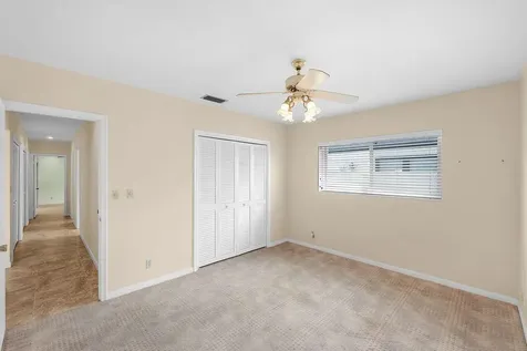 1915 NE 208th Terrace Miami FL 33179