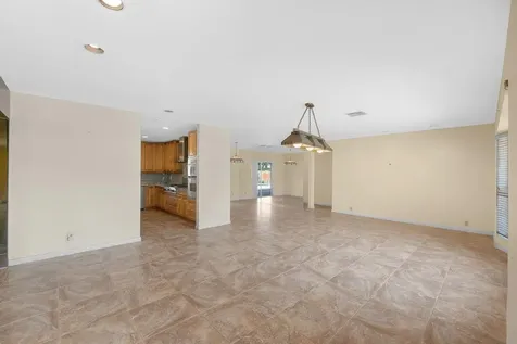 1915 NE 208th Terrace Miami FL 33179