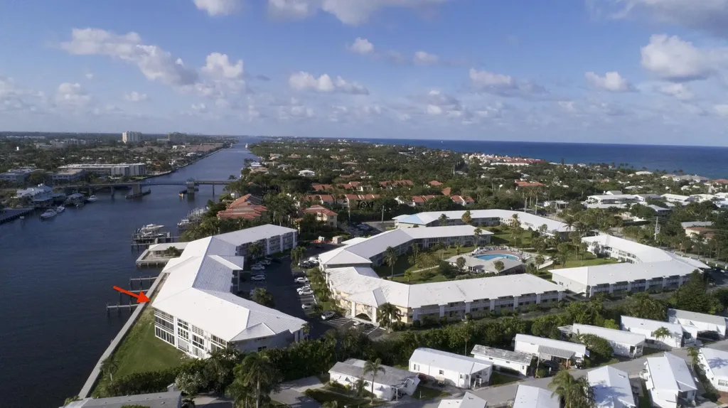 5530 N Ocean Boulevard Ocean Ridge FL 33435