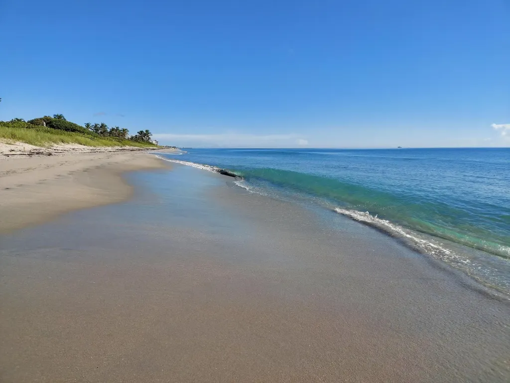 5530 N Ocean Boulevard Ocean Ridge FL 33435