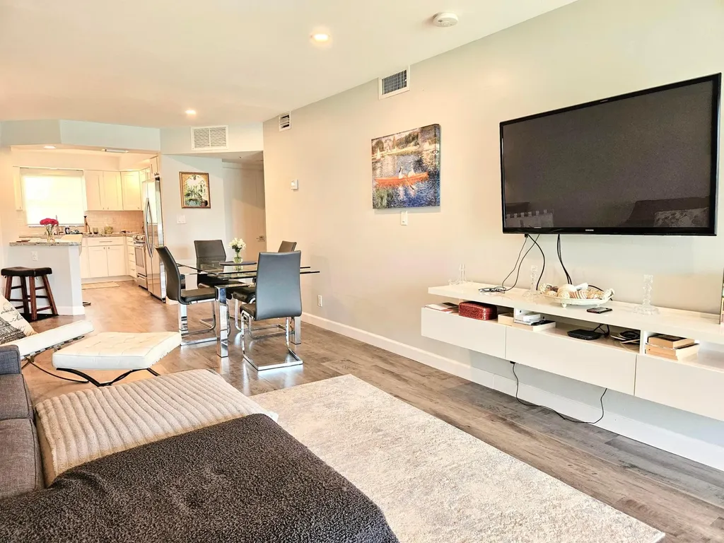 5530 N Ocean Boulevard Ocean Ridge FL 33435