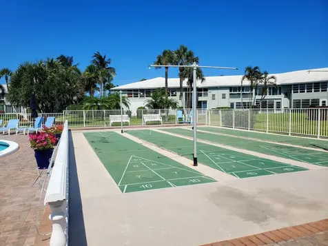 5530 N Ocean Boulevard Ocean Ridge FL 33435