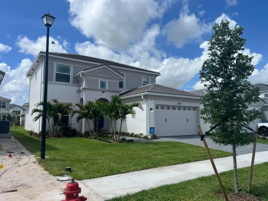 14200 Foothill Falls Way Westlake FL 33470