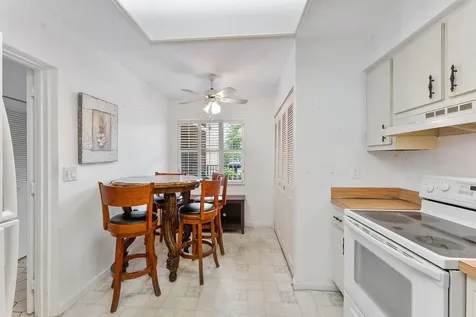 370 NW 76th Avenue Margate FL 33063