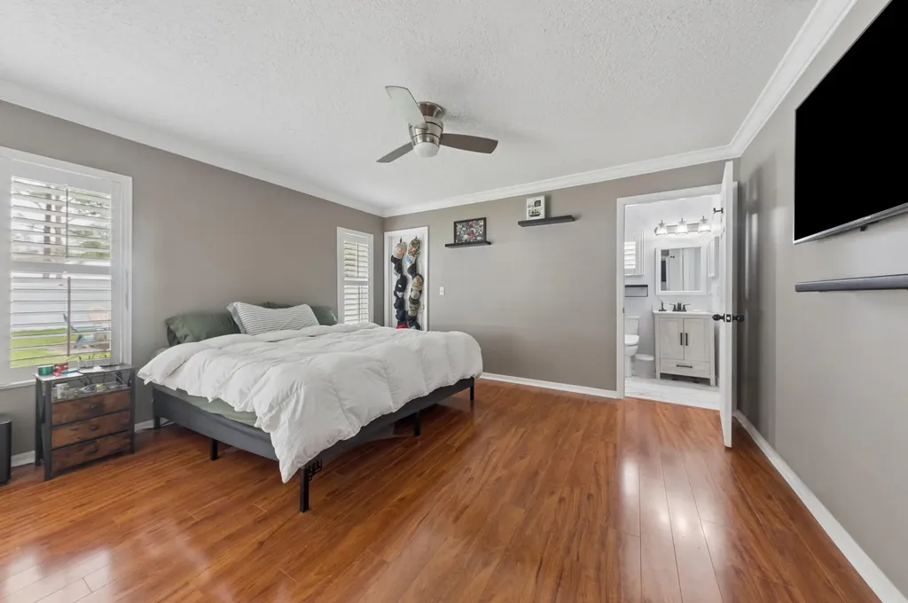 5317 NW South Lanett Circle Port St Lucie FL 34986