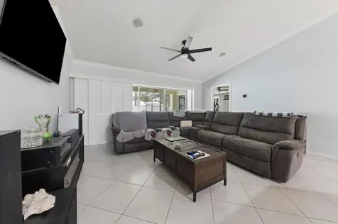 5317 NW South Lanett Circle Port St Lucie FL 34986
