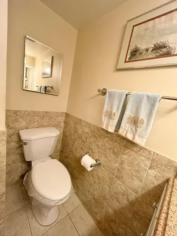 140 Lake Pine Circle Greenacres FL 33463
