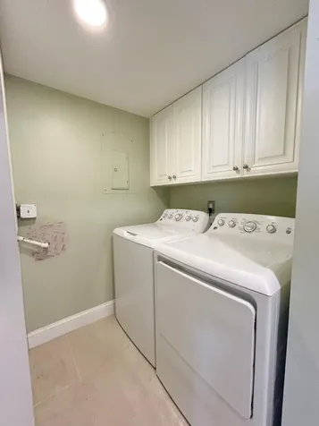 140 Lake Pine Circle Greenacres FL 33463
