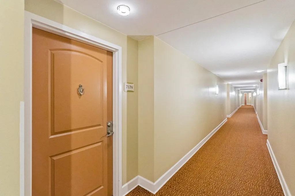7355 SW 89th Miami FL 33156