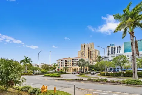 7355 SW 89th Miami FL 33156