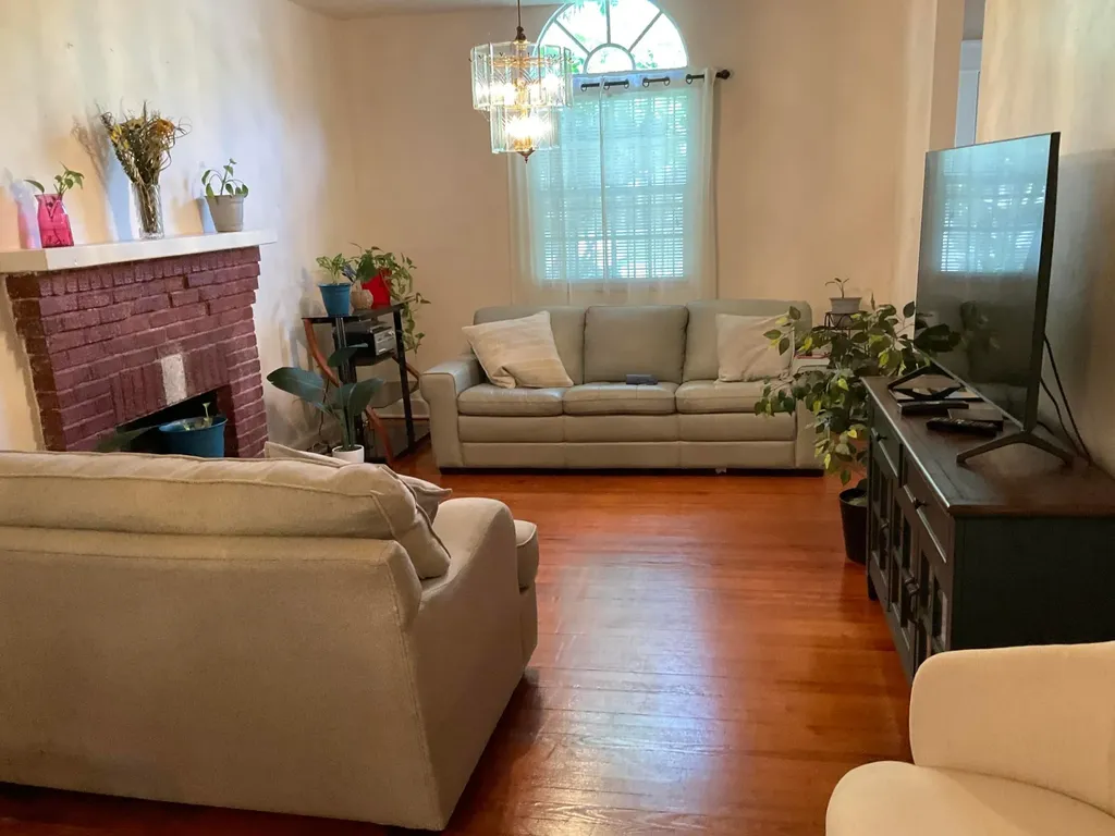 628 54th Street West Palm Beach FL 33407