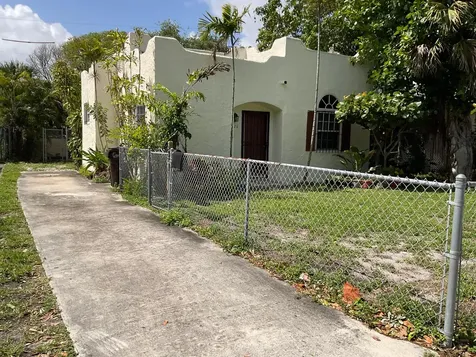 628 54th Street West Palm Beach FL 33407