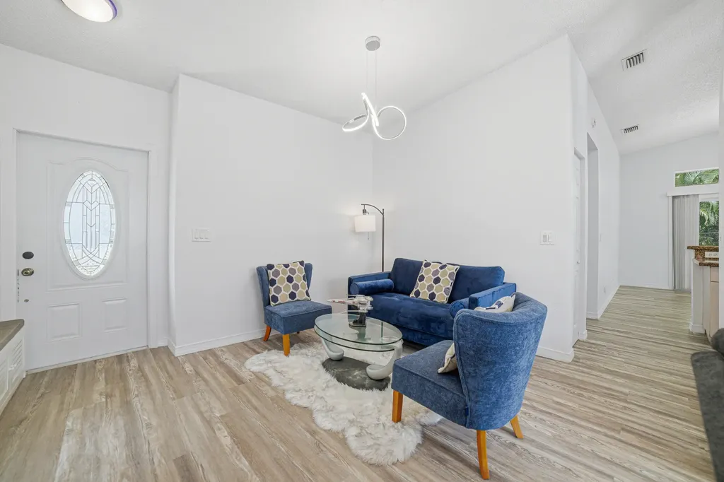 8057 Stirrup Cay Court Boynton Beach FL 33436
