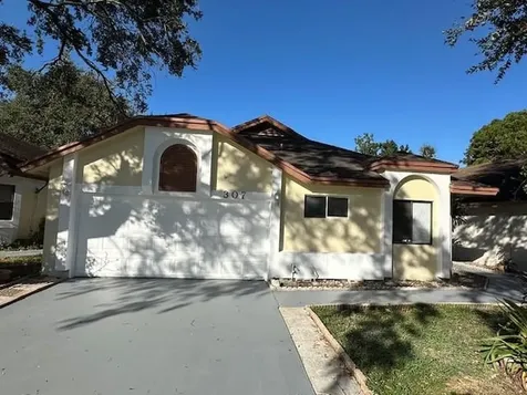 307 Bishop Road North Lauderdale FL 33068