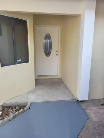307 Bishop Road North Lauderdale FL 33068