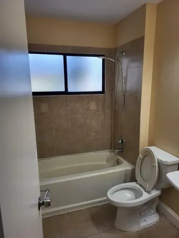 307 Bishop Road North Lauderdale FL 33068