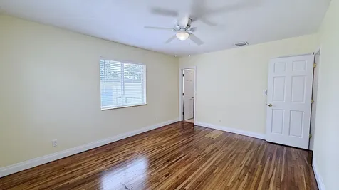 222 SE 2nd Terrace Dania Beach FL 33004