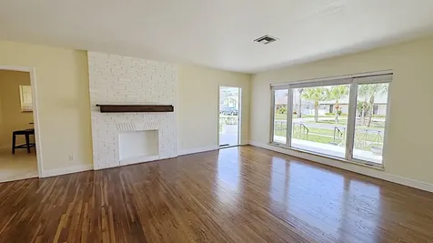 222 SE 2nd Terrace Dania Beach FL 33004
