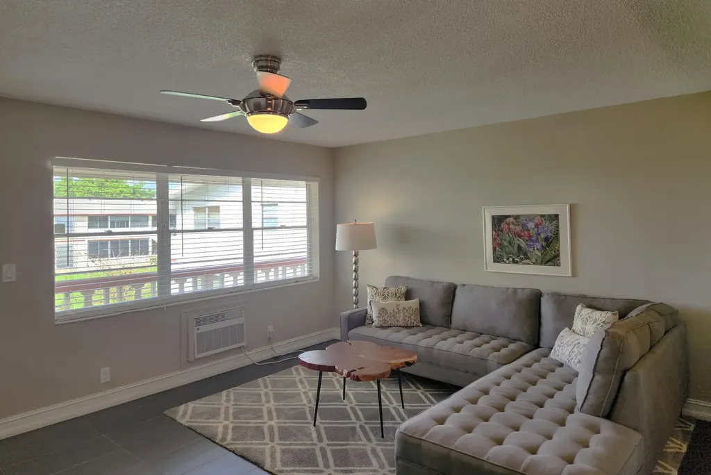 47 Andover West Palm Beach FL 33417