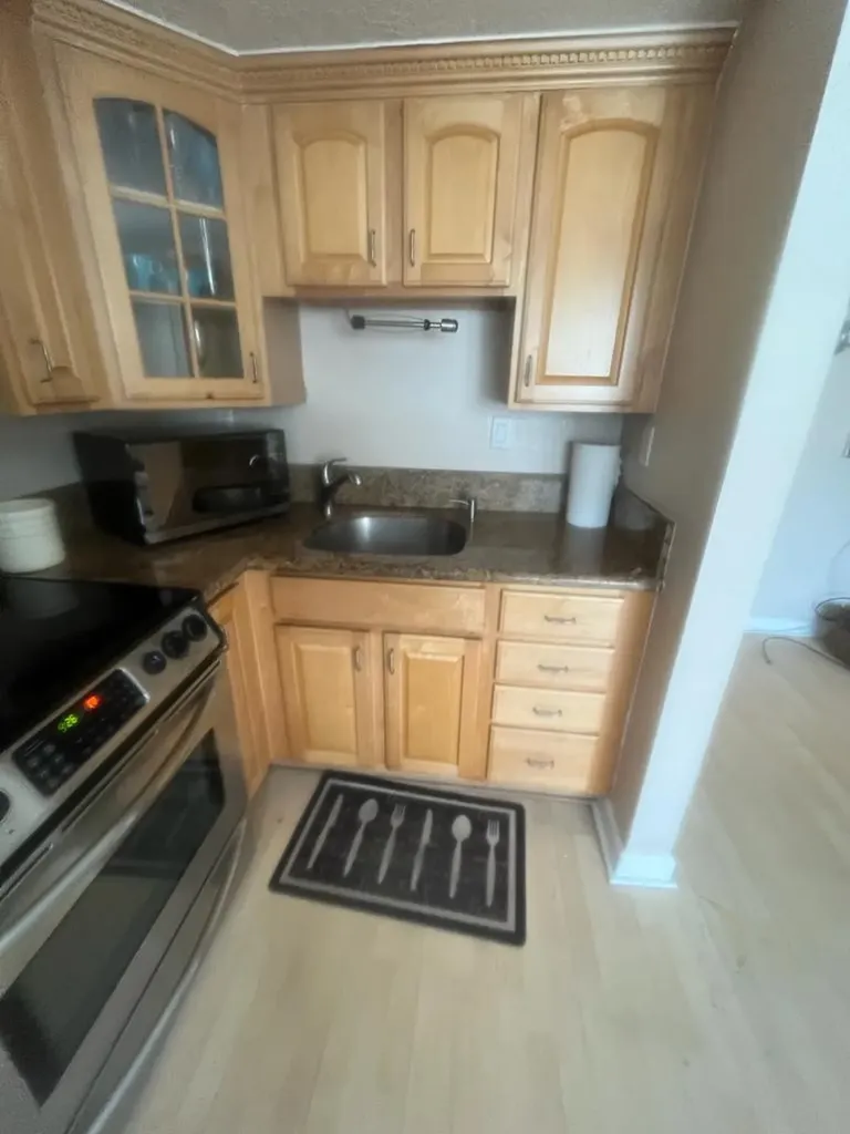 924 SE 2nd Street Fort Lauderdale FL 33301
