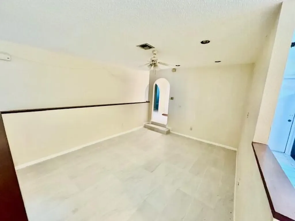 2810 NW 8th Court Fort Lauderdale FL 33311