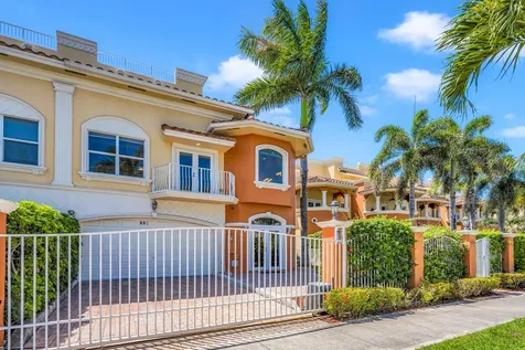 903 NE 17th Way Fort Lauderdale FL 33304