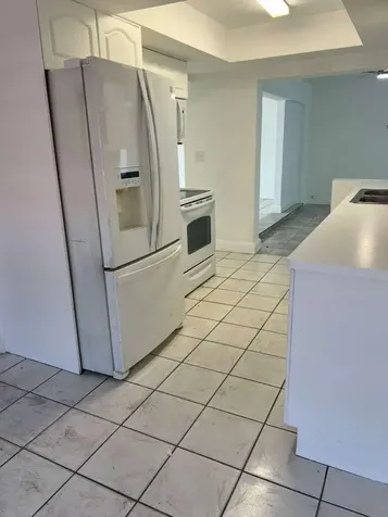 3631 NW 33rd Avenue Lauderdale Lakes FL 33309