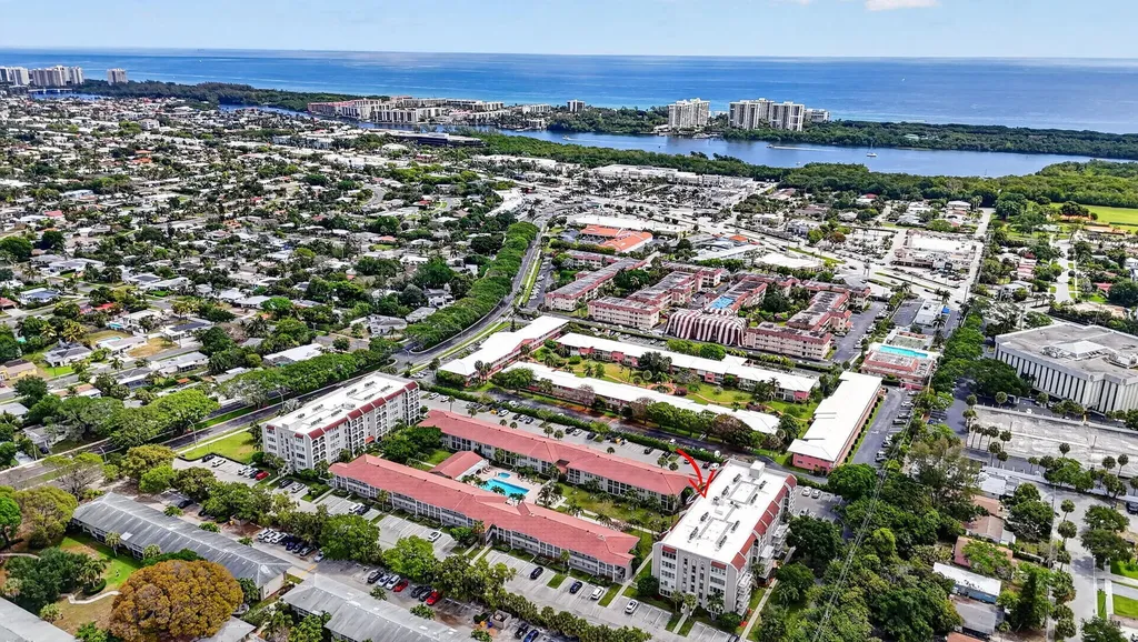 250 NE 20th Street Boca Raton FL 33431