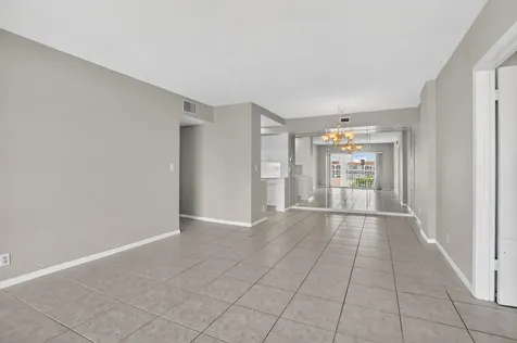 250 NE 20th Street Boca Raton FL 33431