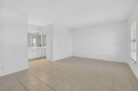 250 NE 20th Street Boca Raton FL 33431
