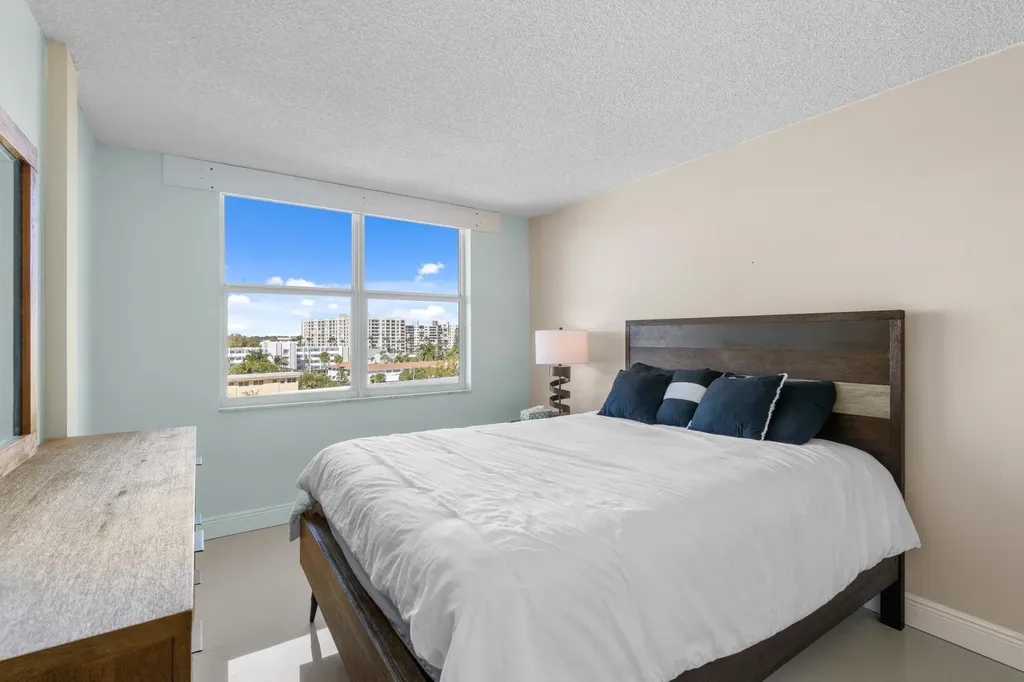 1009 N Ocean Boulevard Pompano Beach FL 33062