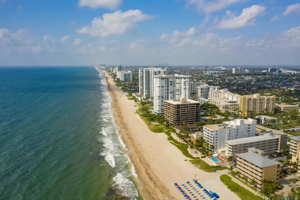 1009 N Ocean Boulevard Pompano Beach FL 33062