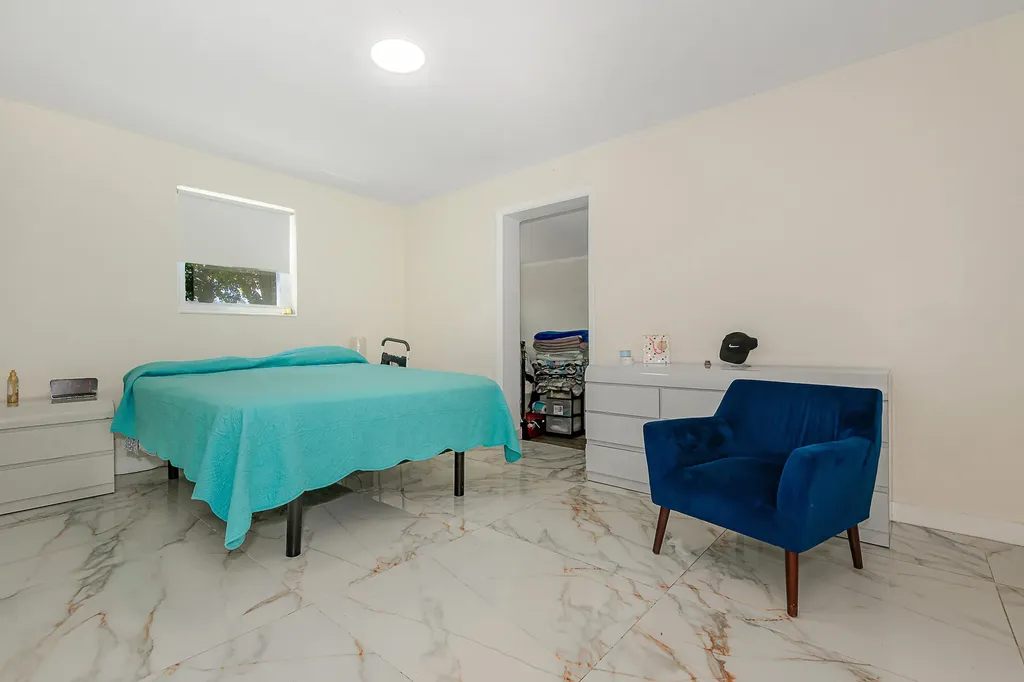 710 NE 58th Court Oakland Park FL 33334