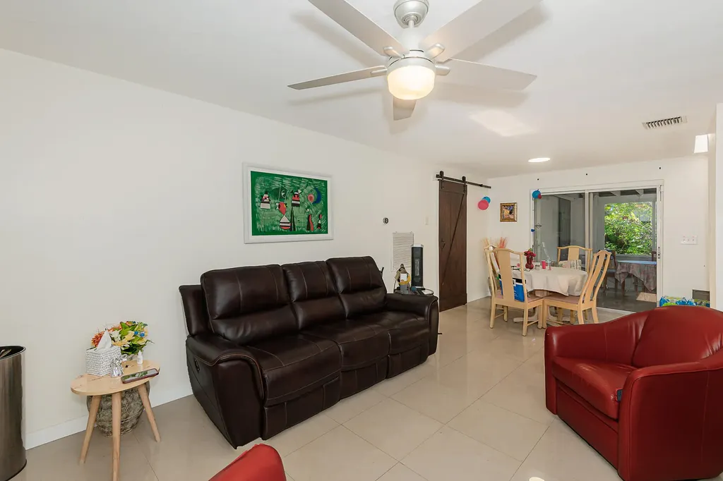 710 NE 58th Court Oakland Park FL 33334