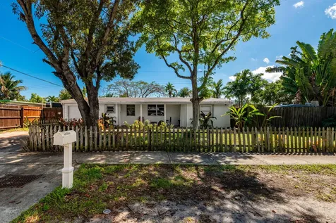 710 NE 58th Court Oakland Park FL 33334