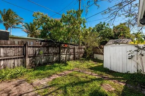 710 NE 58th Court Oakland Park FL 33334