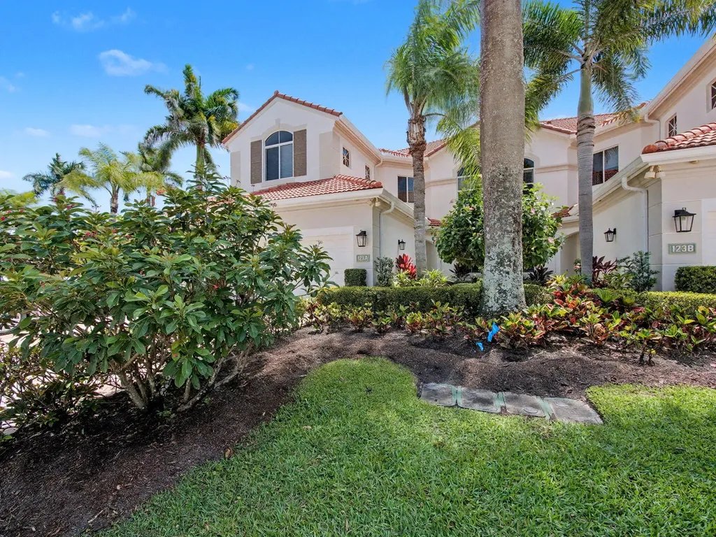 123 Palm Bay Terrace Palm Beach Gardens FL 33418