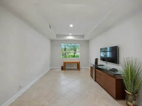 123 Palm Bay Terrace Palm Beach Gardens FL 33418
