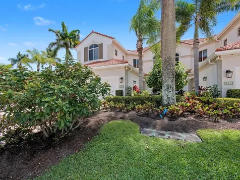123 Palm Bay Terrace Palm Beach Gardens FL 33418