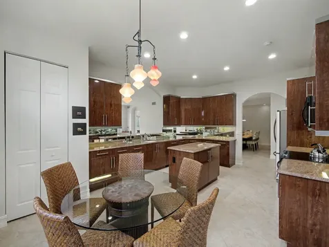 123 Palm Bay Terrace Palm Beach Gardens FL 33418