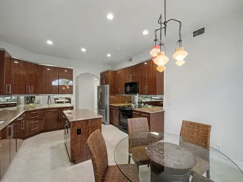 123 Palm Bay Terrace Palm Beach Gardens FL 33418